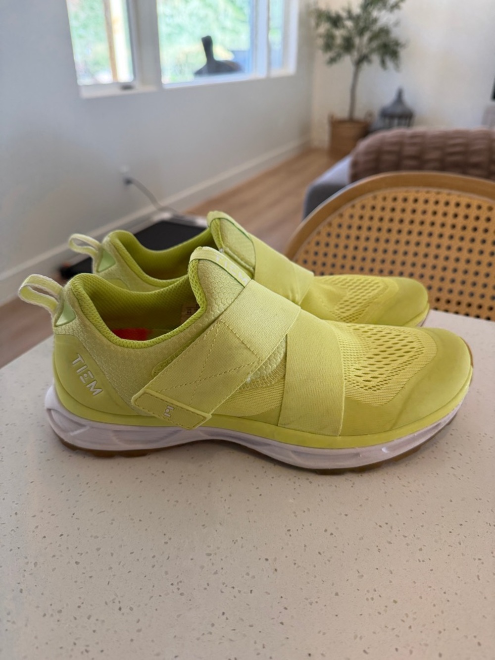 Tiem Slip-On Athletic Spin Shoes in Neon Yellow (with clips)